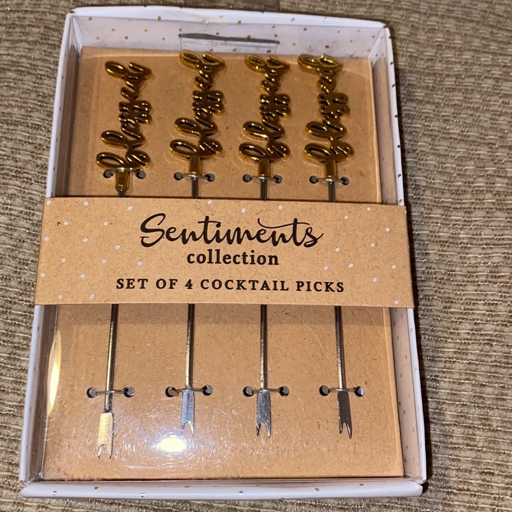 💛NWT Sentiments Collection Set of 4 Blessed Cocktail Picks
